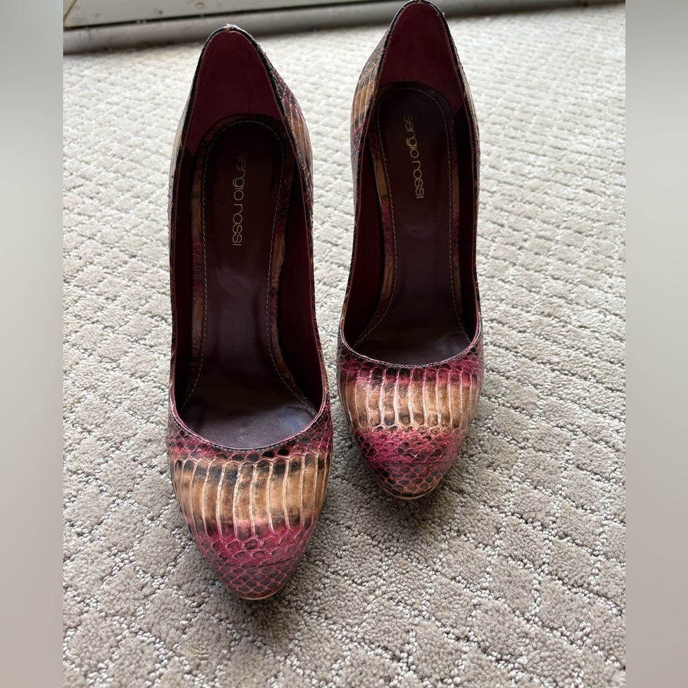 Sergio Rossi Red and Tan Snakeskin Heels - Size 39 - Like New